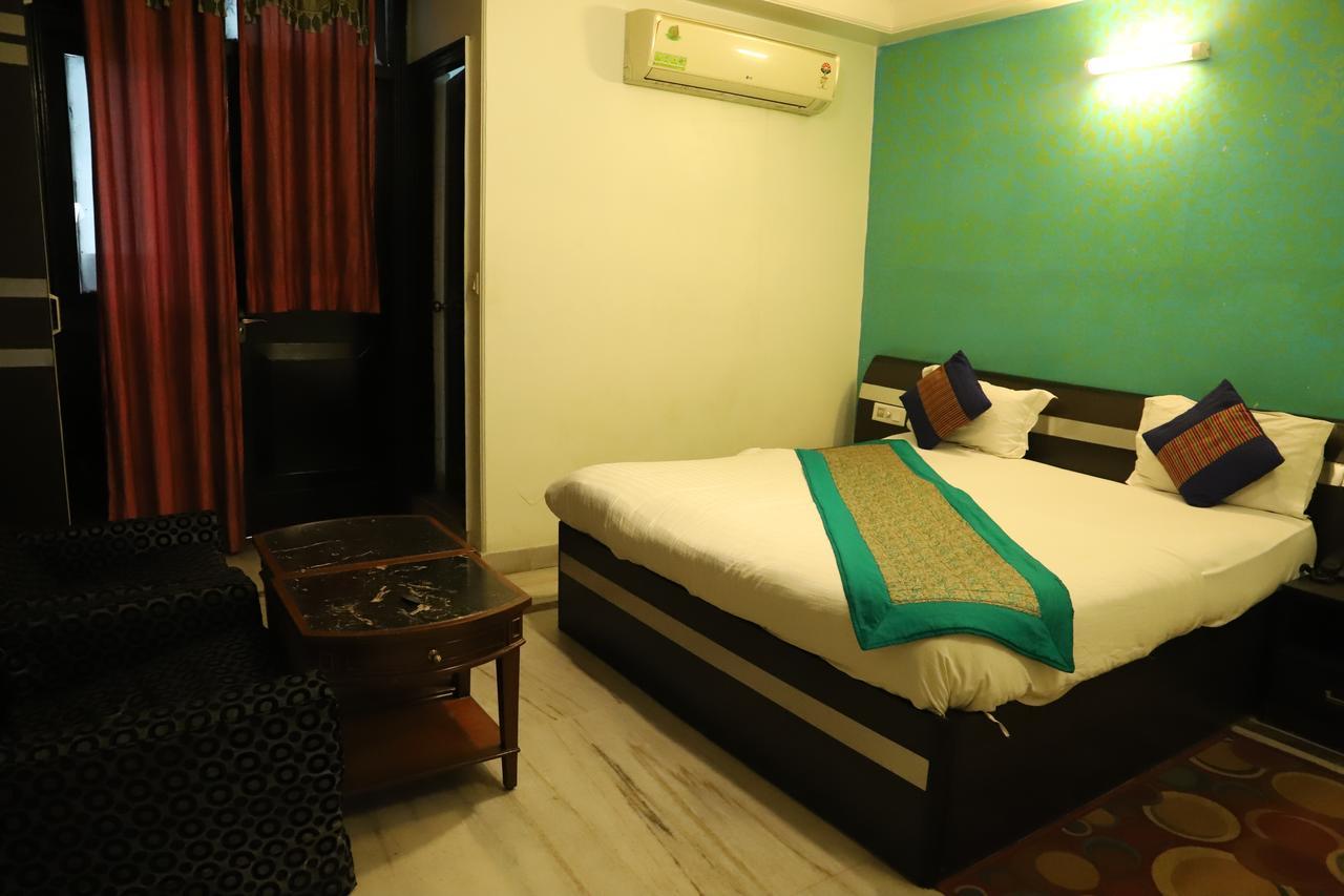 Airport Hotel Aerocity Inn New Delhi Buitenkant foto